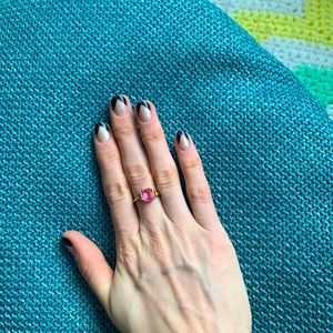 Pink gemstone, 10k gold